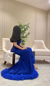 Elegante vestido de noche de sirena azul. Vestido formal azul Y6397.