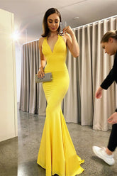 Yellow Long V-neck Backless Mermaid Evening Prom Dress