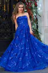 A-Linien-Ballkleid mit trägerlosem, plissiertem, langem Schnitt und Applikation