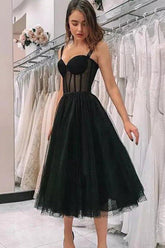 Lindos vestidos de fiesta de bienvenida sin mangas con tirantes negros en forma de A