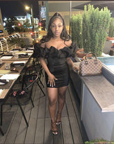 Off Shoulder Short Sleeve Frill Mini Dress Hot Sale Black Homecoming Dress Y400