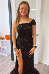 Vestido de fiesta largo negro con lentejuelas y mangas cortas de un solo hombro SYP93