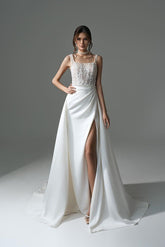Elegant Long White A-line Beading Lace Pearls Sleeveless Wedding Dress With Slit