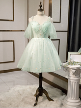 Simple Sweetheart Neck Tulle Short Dresses Puffy Green Homecoming Dresses Y2409