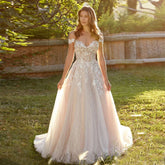 Hermosos vestidos de novia de encaje con hombros descubiertos y apliques de playa, estilo bohemio, de corte A, estilo princesa.