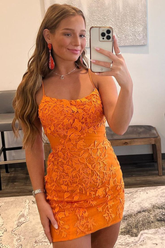Lindos vestidos de fiesta ajustados con escote redondo y encaje naranja Y2919