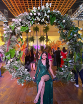 Vestido de noche verde brillante de una manga, vestido de gala verde Y5638