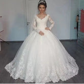 Plus Size Ball Gown Long Sleeve Vintage Wedding Dress 2021 Elegant Lace Appliques vestido De Noiva Custom Made Bride Bridal