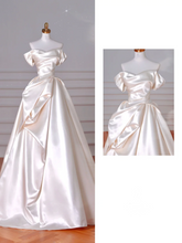 Vestido de noche elegante de satén plisado con hombros descubiertos, corte A, para graduación, vestido de novia blanco Y8633