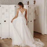 Sexy Off Shoulder Sleeveless Mopping Wedding Dresses Spaghetti Straps V-Neck Simple White Backless Pleat Princess Bride Gowns