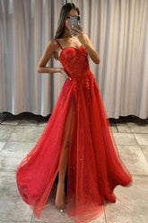 Vestidos de fiesta formales de tul brillante con encaje rojo y corte en A con escote en forma de corazón PSK372