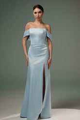 Impresionantes vestidos de fiesta de satén con corte A, hombros descubiertos, sin mangas y abertura frontal