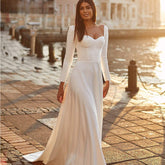 Satin Wedding Dresses For Bride With Long Sleeves Simple Sexy Bridal Gowns Sweetheart A Line Button Robe De Mariee