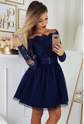 Gorgeous Dark Blue Sequins Short Prom Dresses with Sleeves
