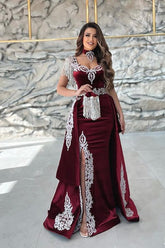 Gorgeous Red Sweetheart Column Appliques Sleeveless Split Front Floor-length Prom Dresses with Train