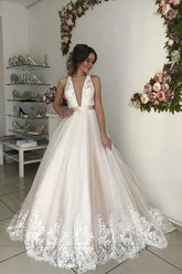 Gorgeous V-Neck Sleeveless Tulle Wedding Dresses Bridal Gowns WD306