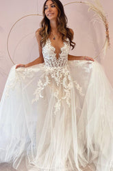 Long A-Line V-neck Appliques Lace Tulle Backless Wedding Dress