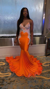 Vestidos de noche sexys de sirena naranja con apliques Y549
