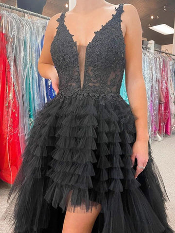 Schwarzes, asymmetrisches, langes Ballkleid aus Tüll mit V-Ausschnitt