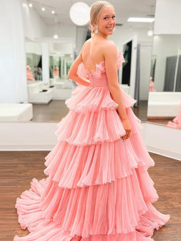 Vanessa | Vestido de fiesta de tul arrugado con capas y corte A sin tirantes