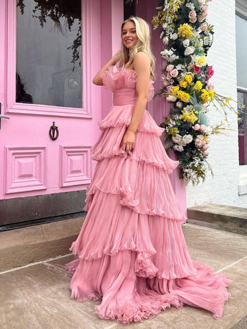 Vanessa | Vestido de fiesta de tul arrugado con capas y corte A sin tirantes