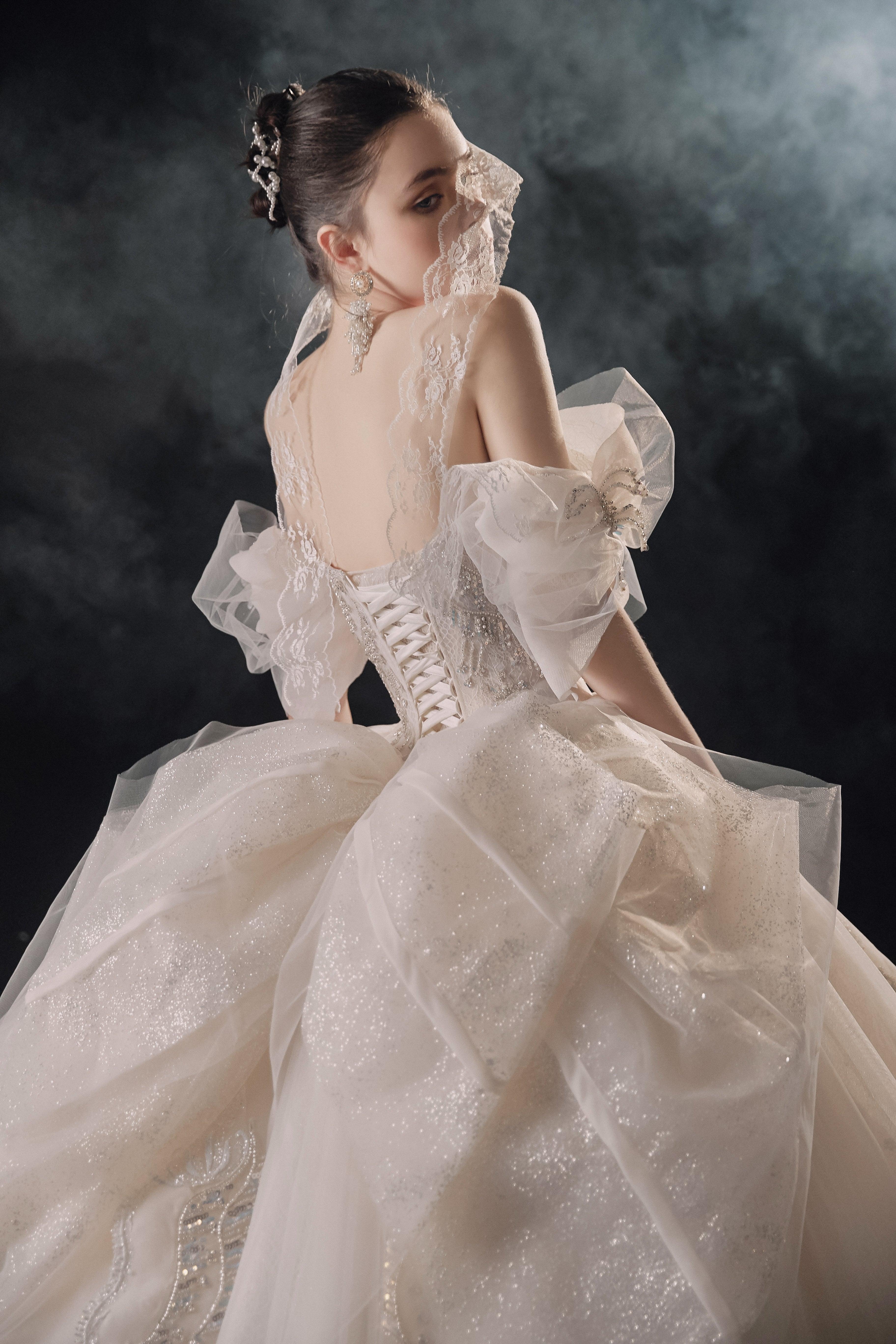 Elegant Off-the-Shoulder Ball Gown Sweetheart Neckline Tulle Puff Sleeve Beaded Lace Wedding Dress with Scalloped Train E-306 by ZAPDRESS