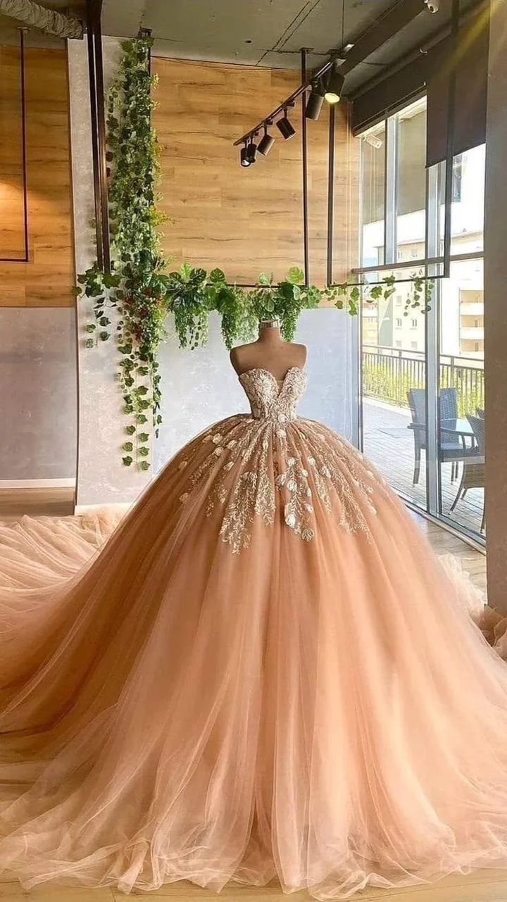 Sweetheart Neckline Appliques Tulle Ball Gown Quinceanera Dress Sweet 16 Dress Y5822 by simplepromdress