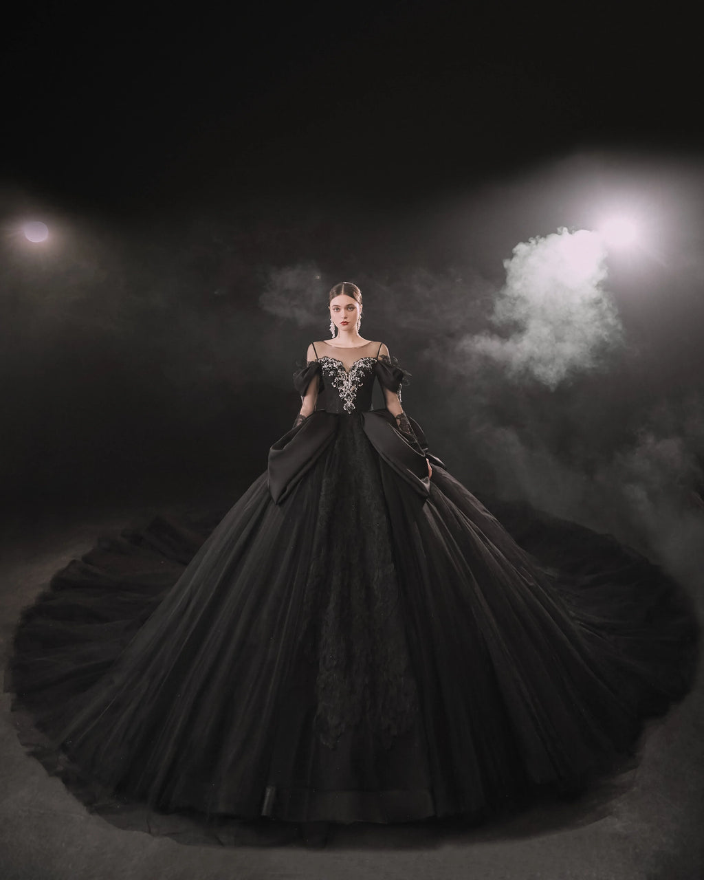 Dramatic Black Ball Gown Illusion Neckline Satin Puff Sleeve Beaded Lace Wedding Dress with Oversized Train E-305
