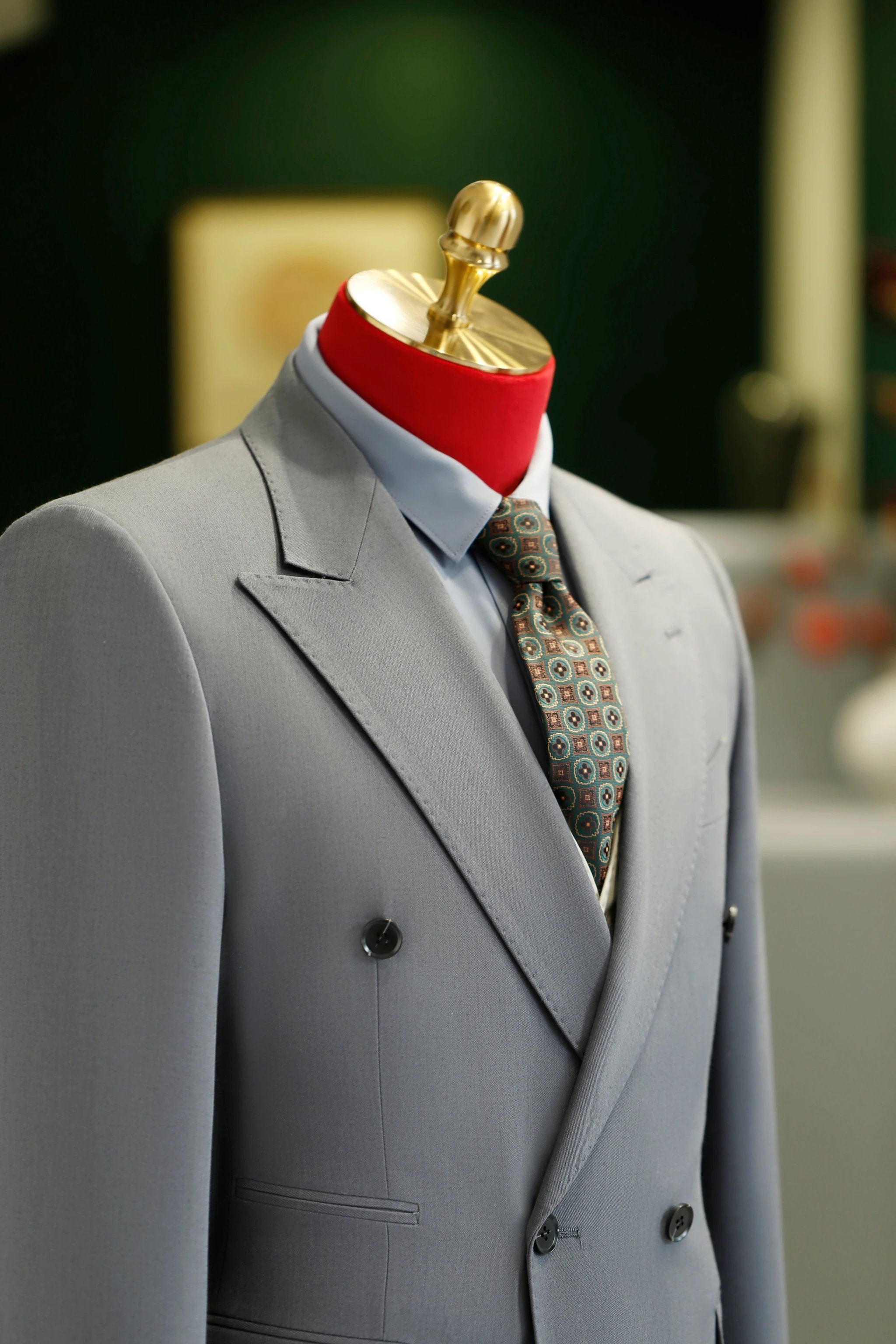 Double-Breasted Light Grey Wool Suit | Tailored Formal Groom & Business Suit by 男装