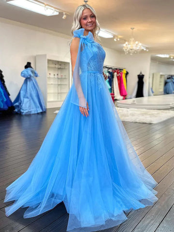 Ximena | Precioso vestido de fiesta de tul azul con apliques, corte en A y un solo hombro