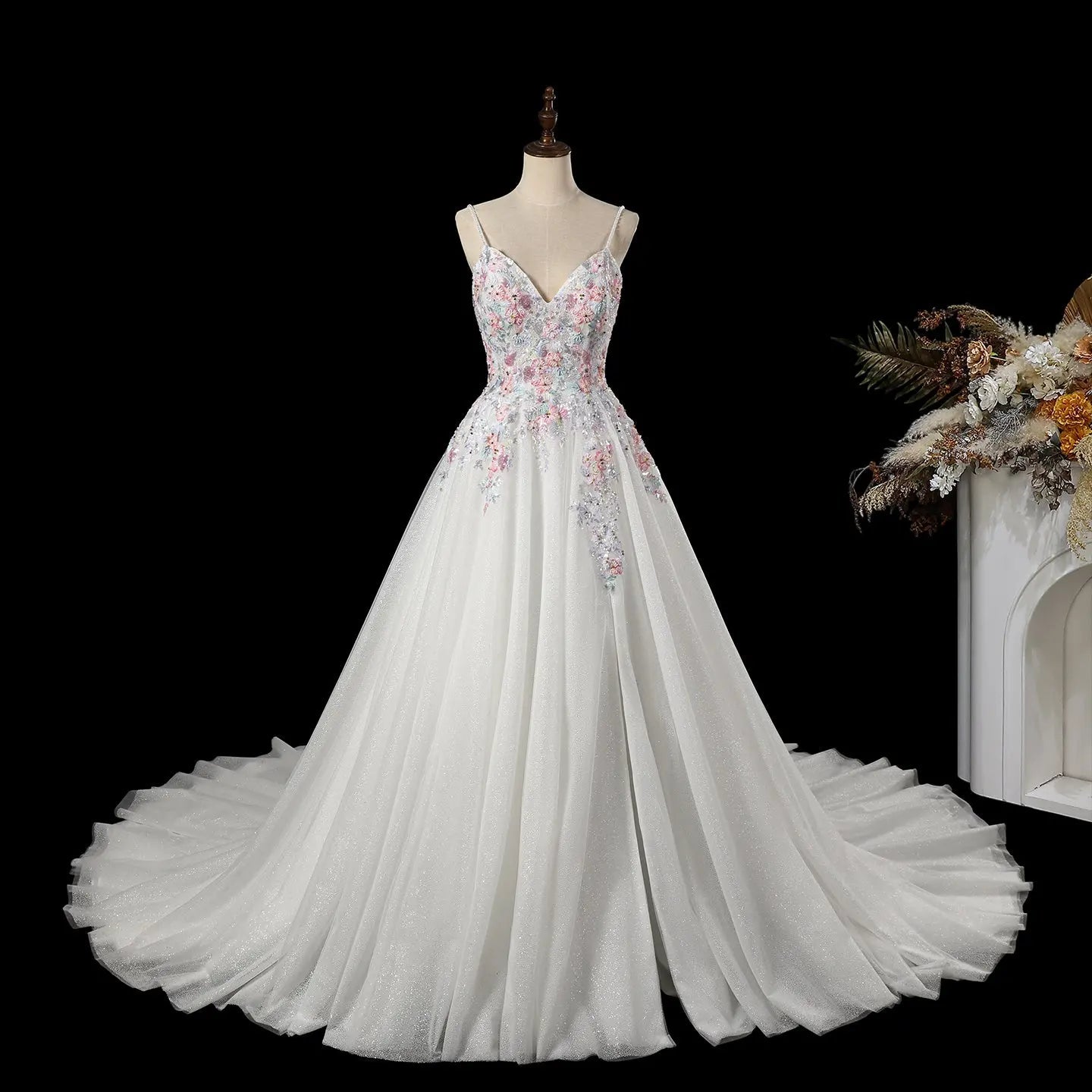Glamorous White Floral Applique A-Line Tulle Wedding Dress with Train SW704