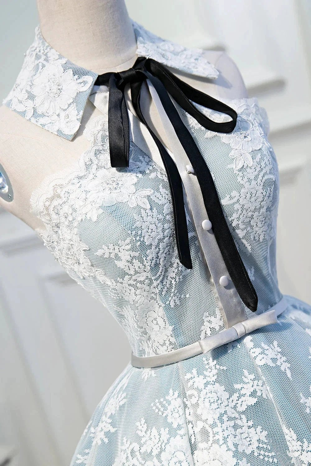 Cute Halter Homecoming Dresses with Lace Appliques by Cicinia