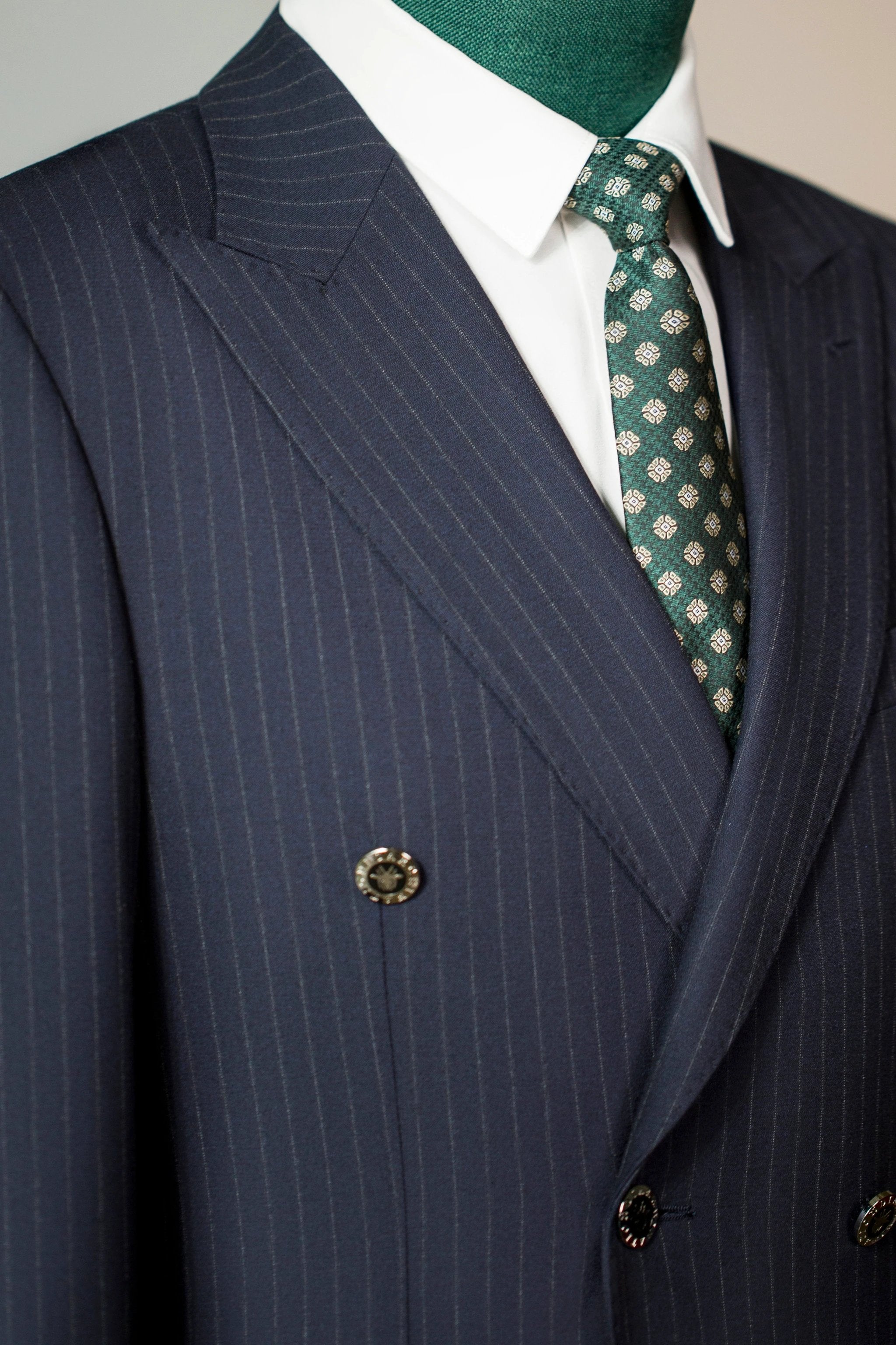 Double-Breasted Pinstripe Wool Suit | Tailored Formal Groom & Business Suit by 男装