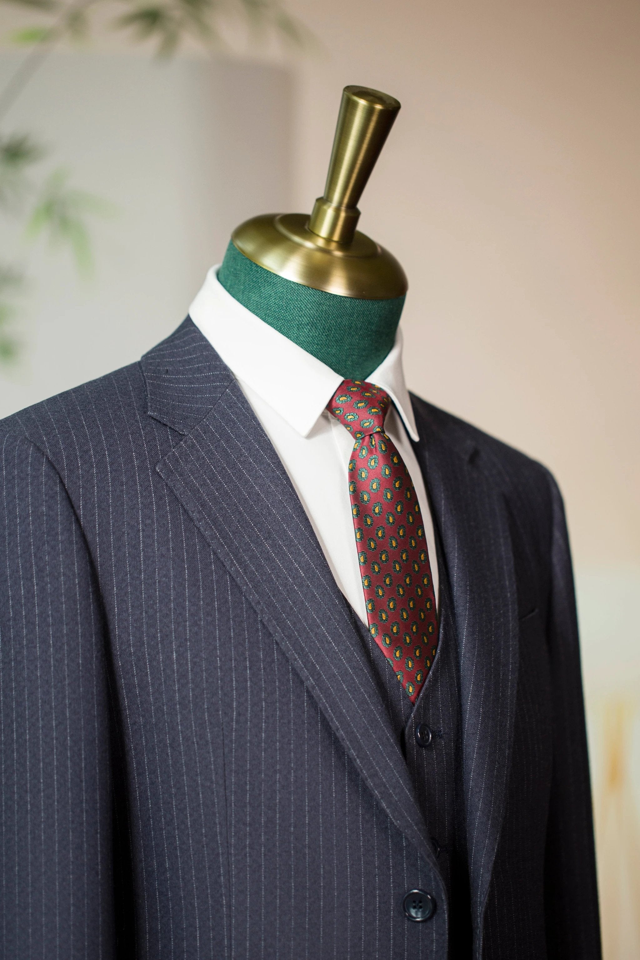 Three-Piece Pinstripe Wool Wedding Suit | Classic Tailored Formal Groom Suit by 男装