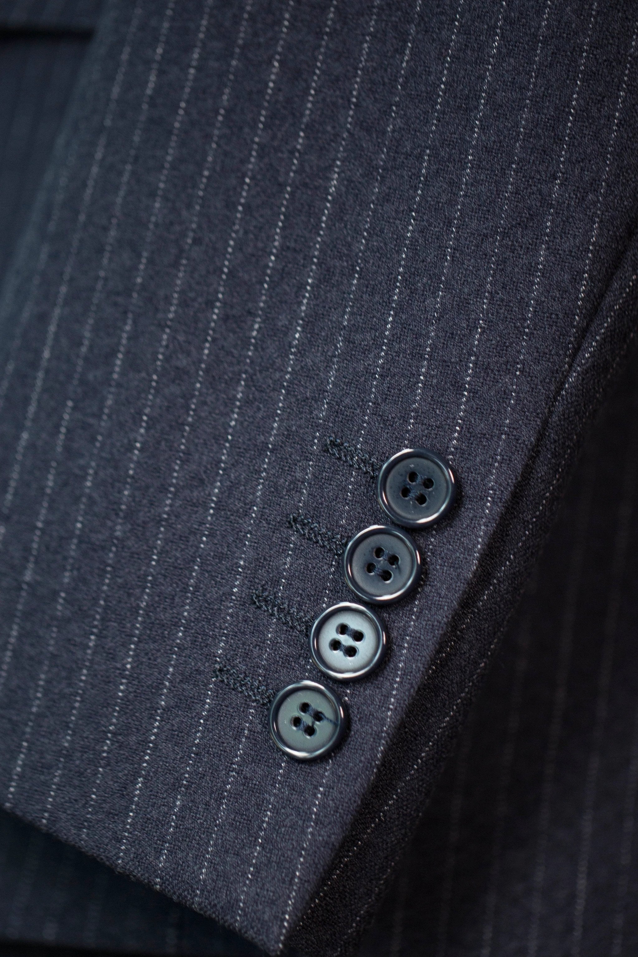 Three-Piece Pinstripe Wool Wedding Suit | Classic Tailored Formal Groom Suit by 男装