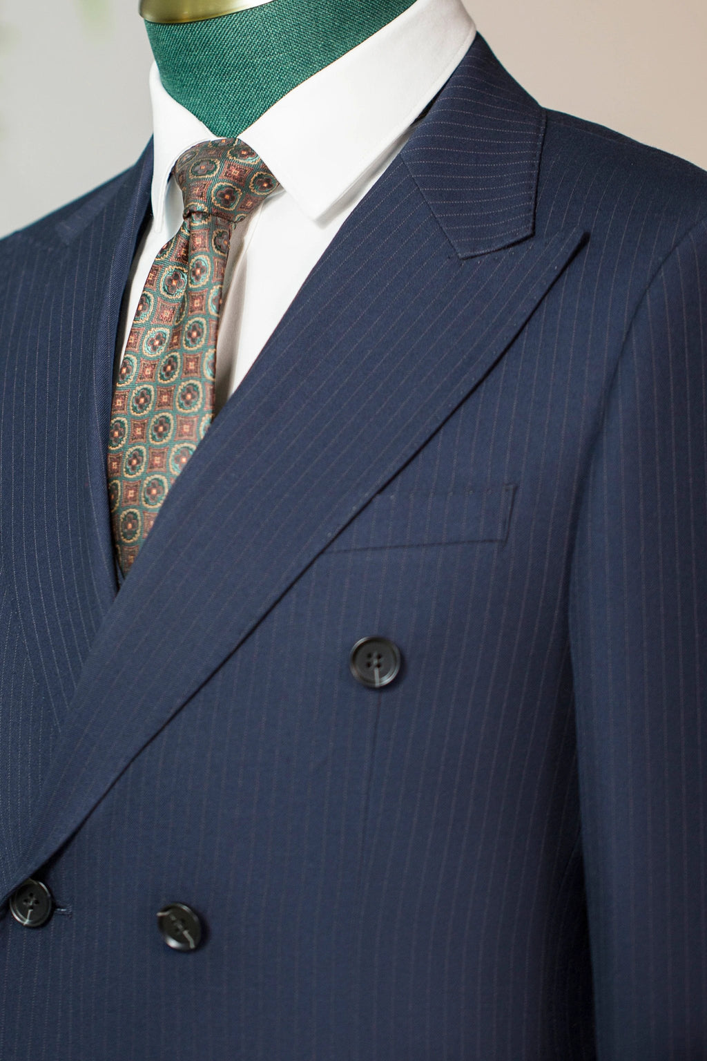 Double-Breasted Pinstripe Navy Wool Suit | Tailored Formal Groom & Business Suit by 男装