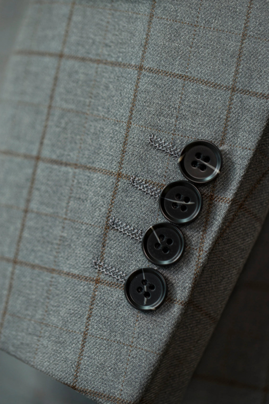 Three-Piece Windowpane Check Wool Suit | Tailored Formal Groom & Business Suit by 男装