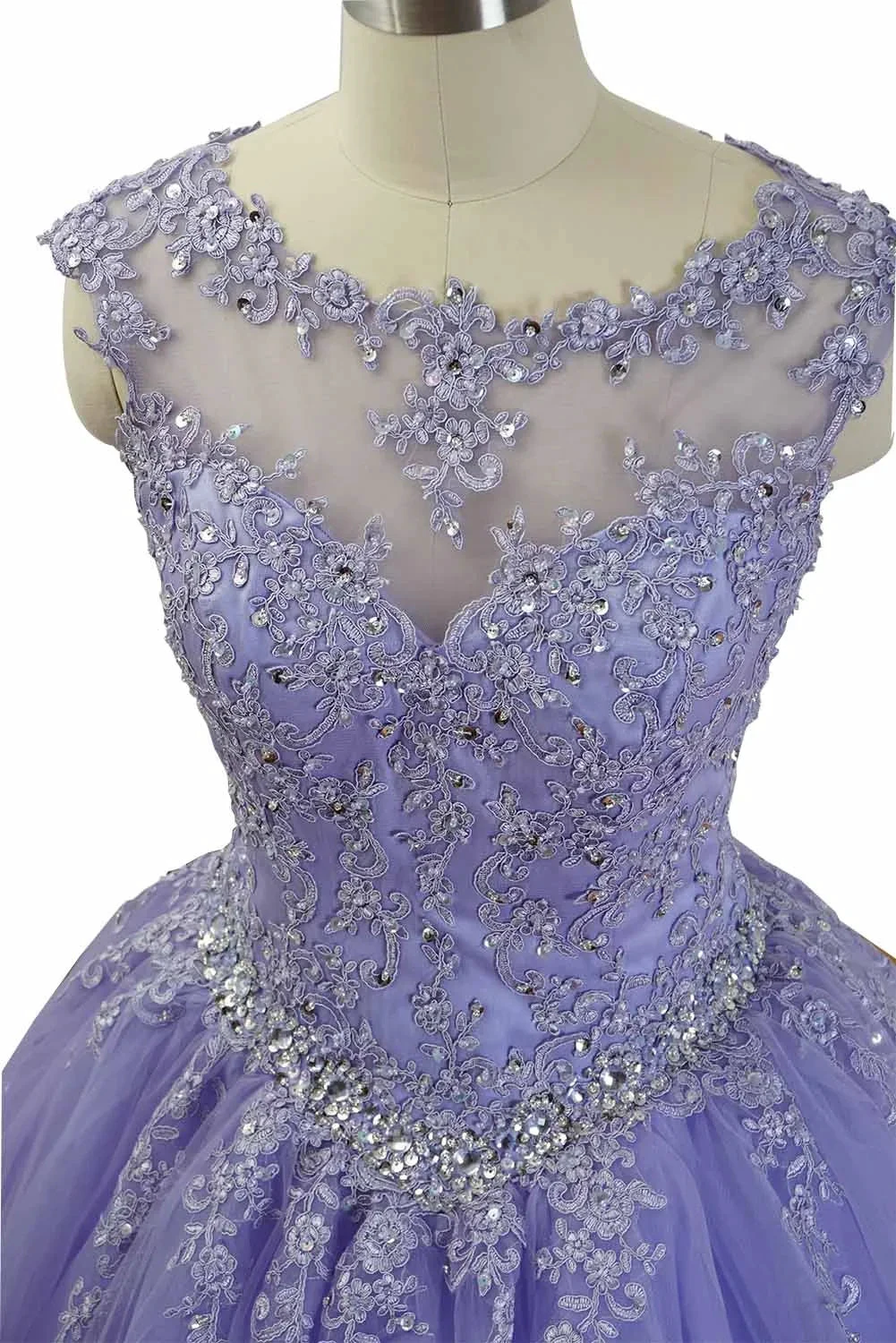 Gorgeous Cap Sleeves Lavender Ball Gown Quinceanera Dresses Lace Appliqued Sweet 16 Dress Y7341 by simplepromdress