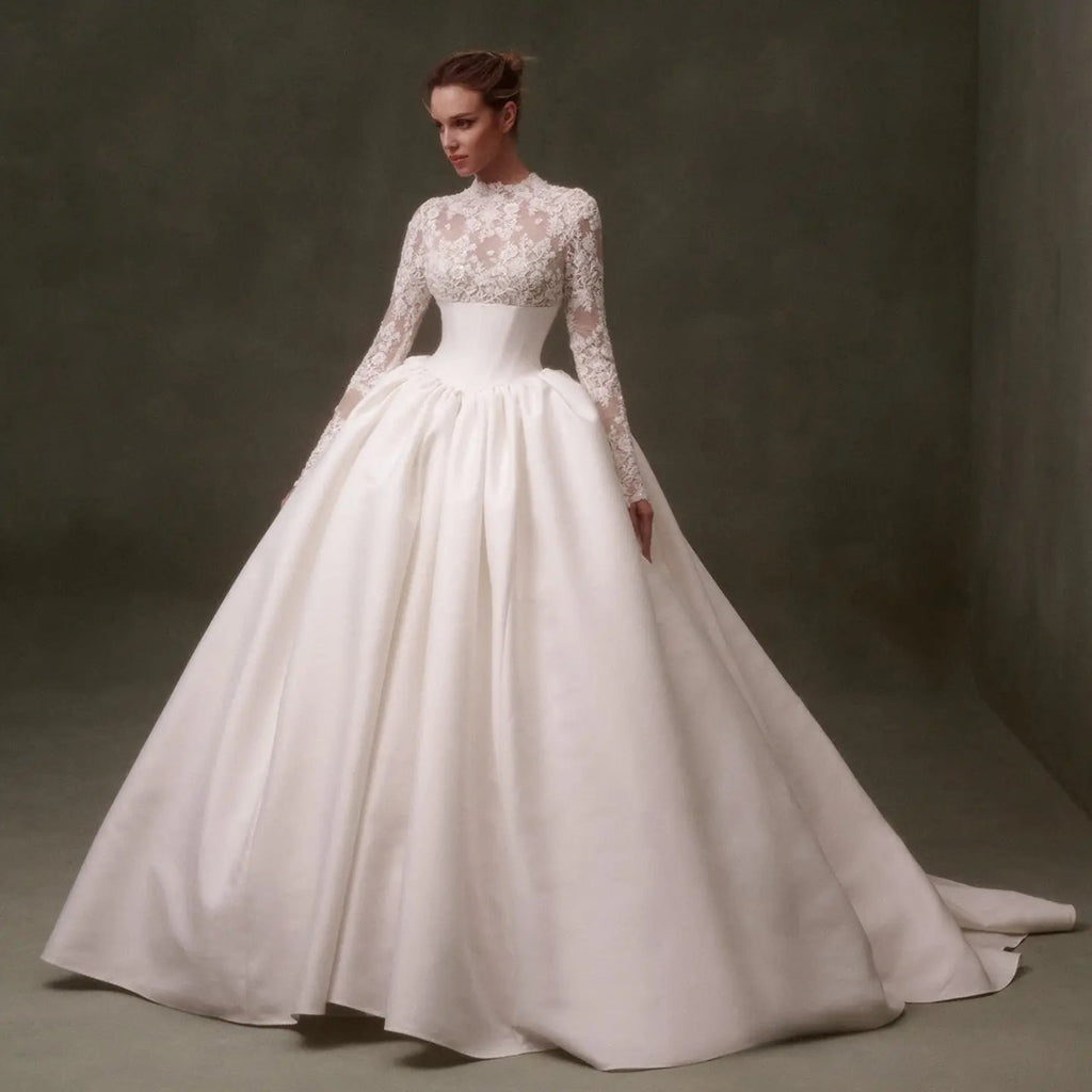 Classic Long Sleeve Lace Ball Gown Wedding Dress SW075