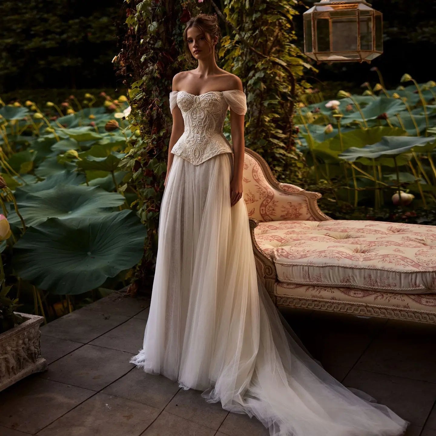 Luxury Ivory Off-the-Shoulder Lace Corset Tulle Train Wedding Dress SW126