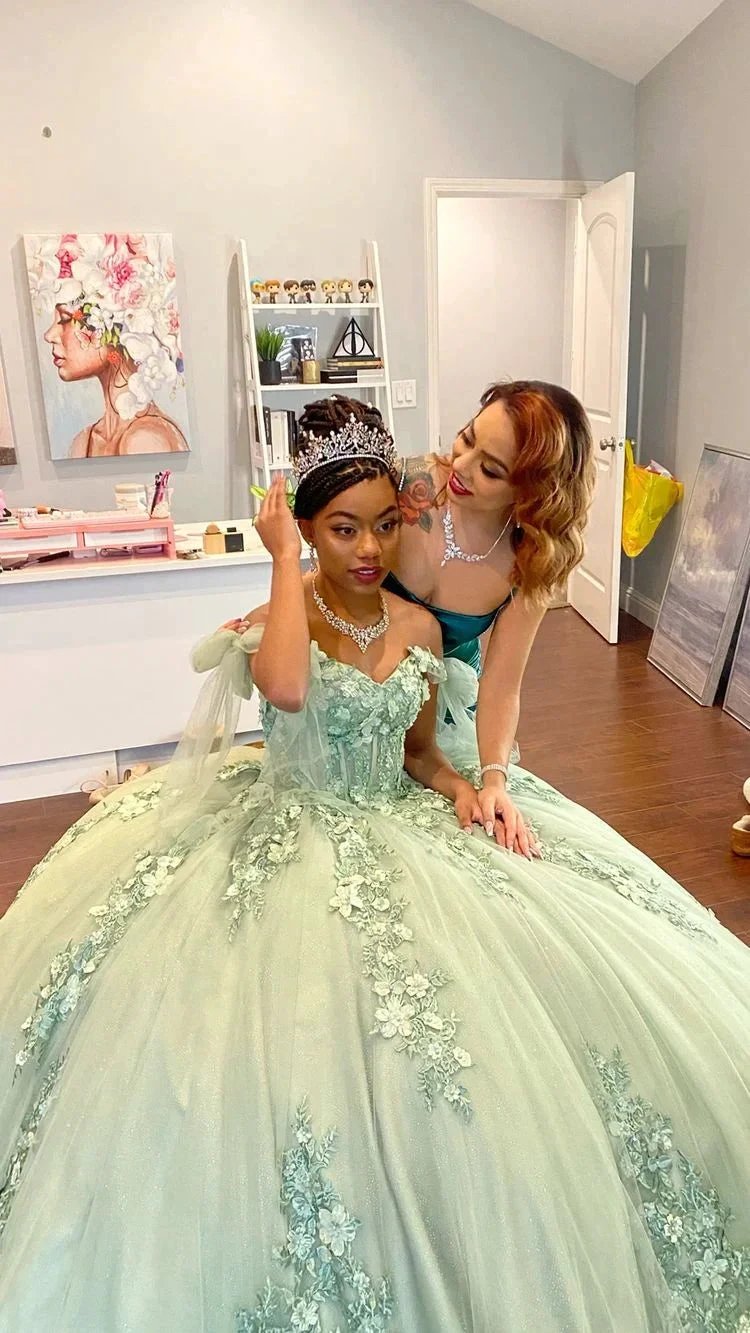 Beautiful Off the Shoulder Sexy Corset Sage Green Quince Dress Ball Gown Y1924 by simplepromdress