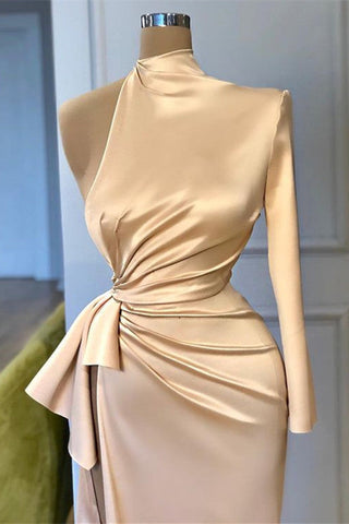Meerjungfrau-Ballkleid mit hohem Halsausschnitt, einer Schulter und langen Ärmeln