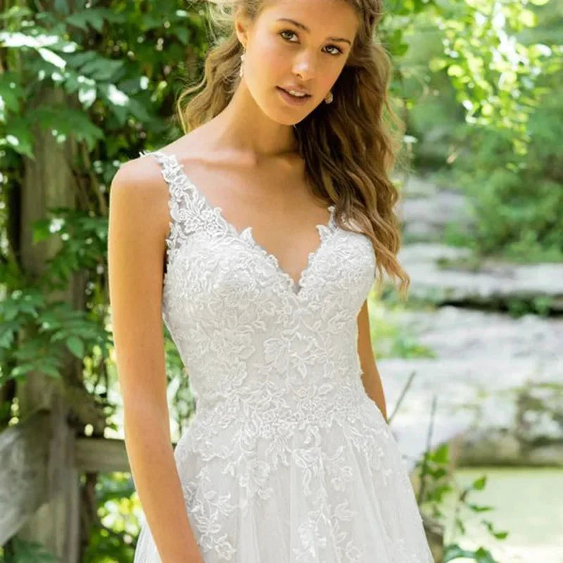 Vestido De Noiva A-Line V Neck Wedding Dress Top Lace Appliques Bridal Dress Custom Made Wedding Gown Sweep Train by payinti