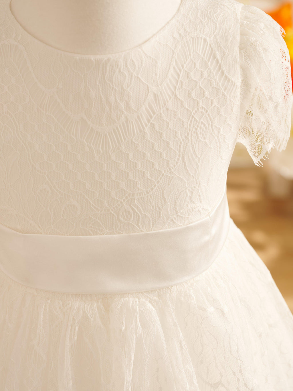 Lace Ivory First Communion Flower Girl Dress - photo 3