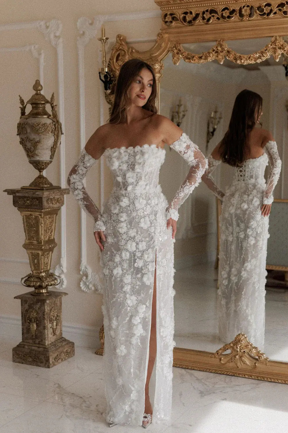 Luxury 3D Floral Sequin Strapless Wedding Dress with Detachable Sleeves SW085