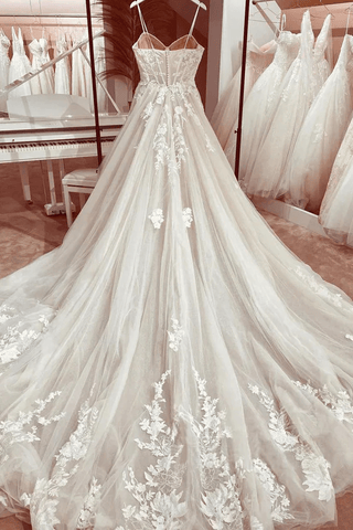 Vestido de novia de encaje princesa, vestido de novia 2024, tirantes finos, cola capilla, vestido de novia de tul color champán 
