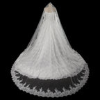 Off White Luxury Ball Gown Wedding Dress Beaded With Veil SW715