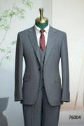 Three-Piece Solid Wool Wedding Suit | Classic Tailored Formal Groom Suit by 男装