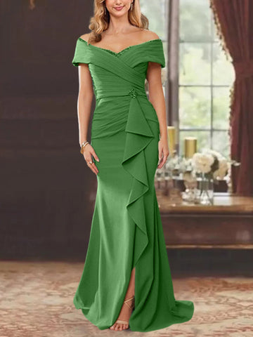 Vestidos para madre de la novia con corte tubo, hombros descubiertos, sin mangas, largo hasta el suelo y volantes 