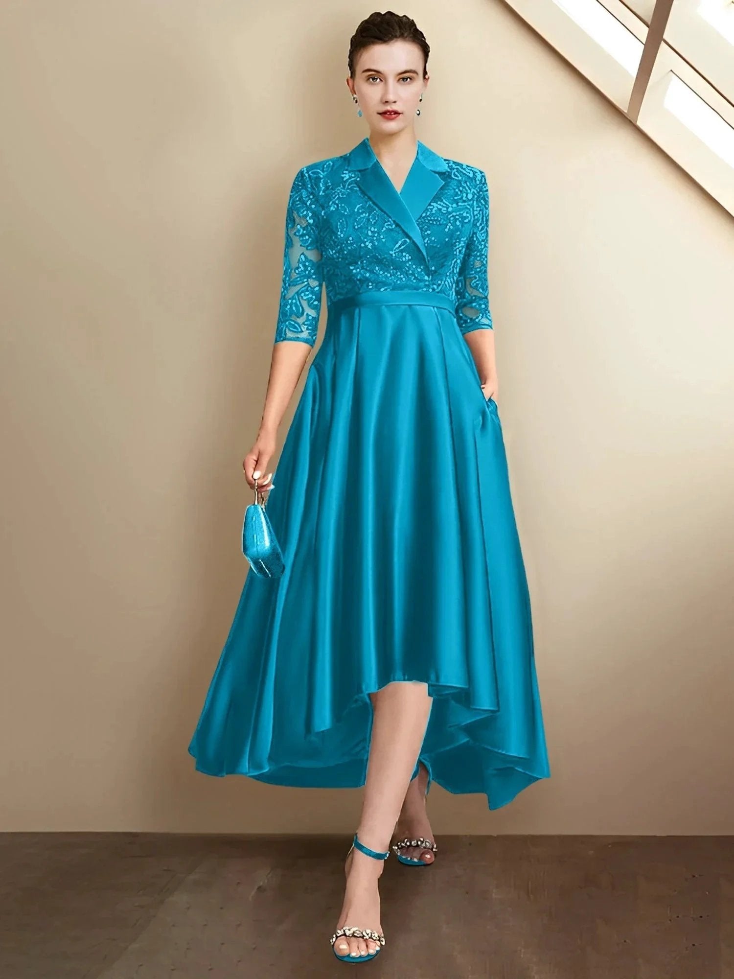Robes de mère de la mariée à col en V, longueur thé, coupe fourreau/colonne